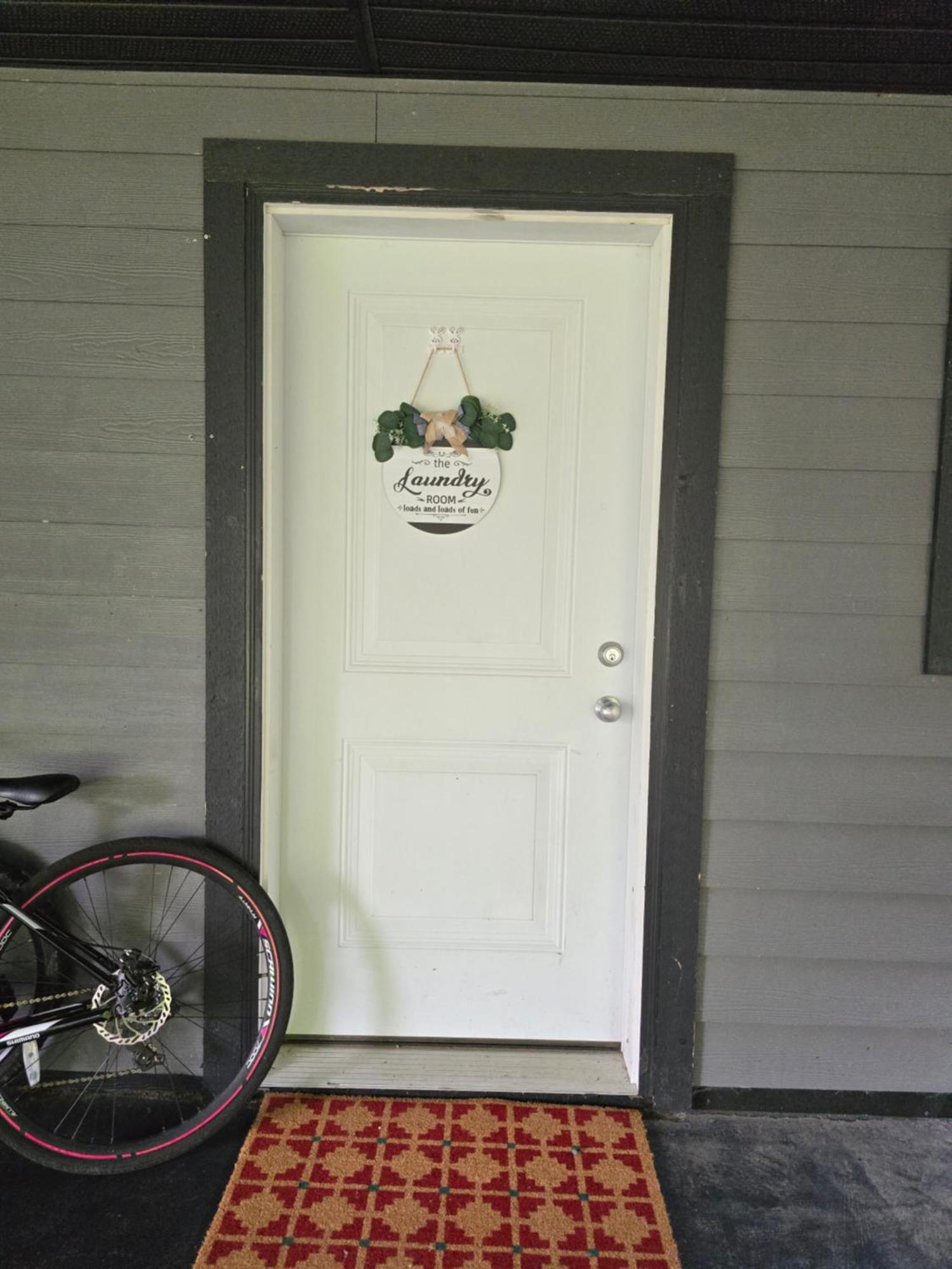 Private 1 Bedroom In Brookswood Langley Exterior foto