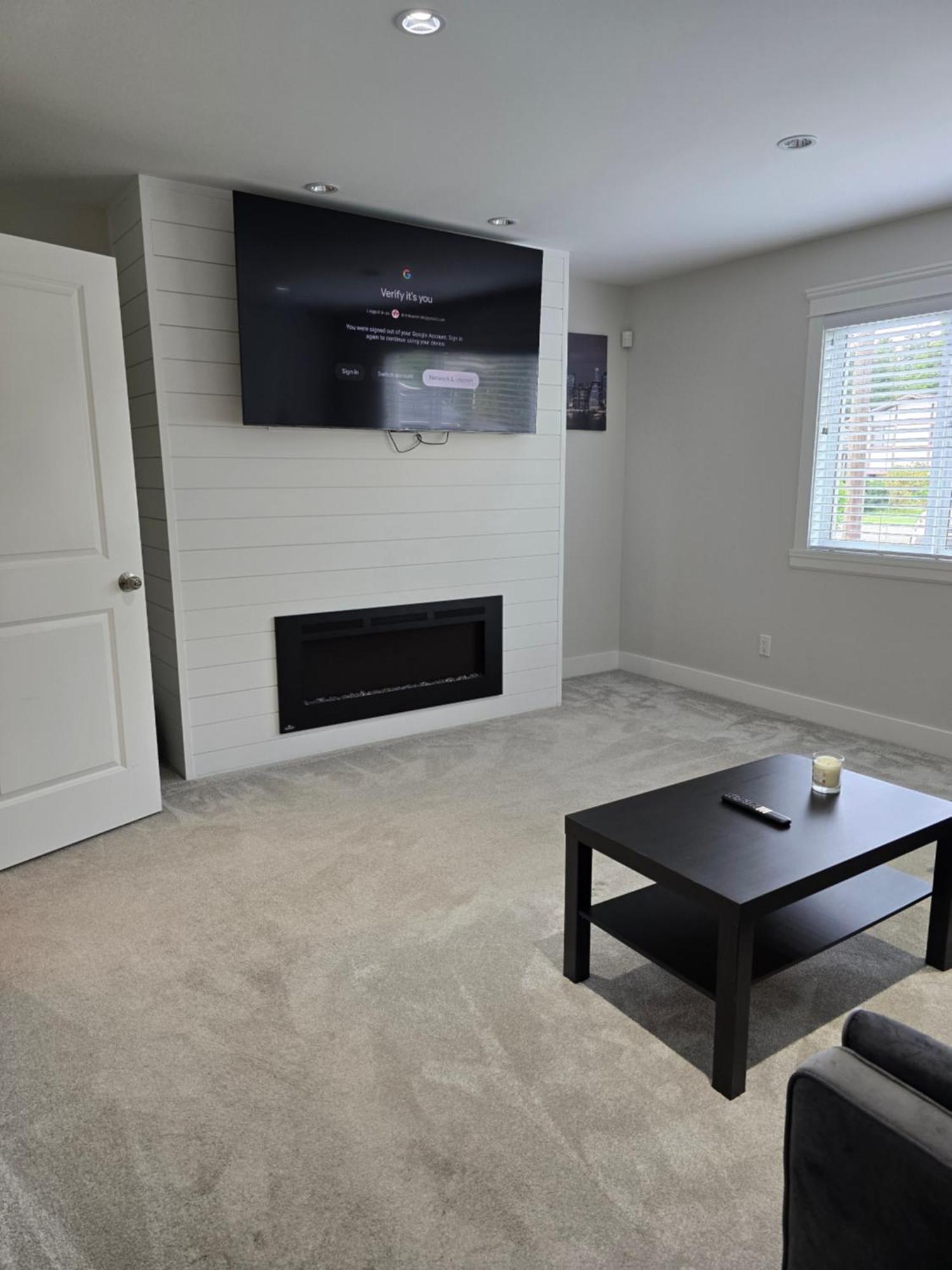 Private 1 Bedroom In Brookswood Langley Exterior foto